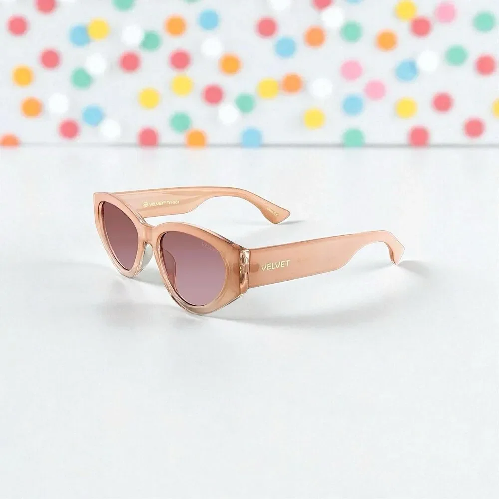 VELVET EYEWEAR The Rosa Cat Eye Sunglasses in blush w/microfiber pouch
